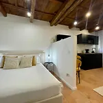 M&m House Via Delle Streghe Апартаменты